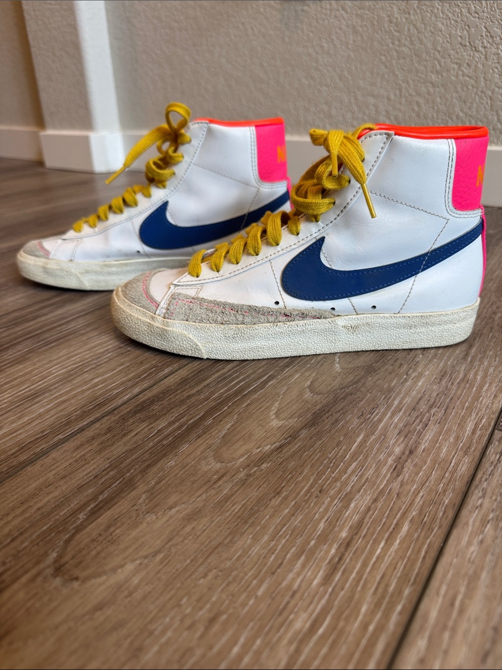Nike Blazers High-Top Sneakers in White with Navy Swoosh and Pink Accent